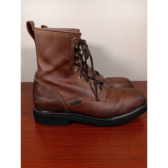 ARIAT Cascade 8\